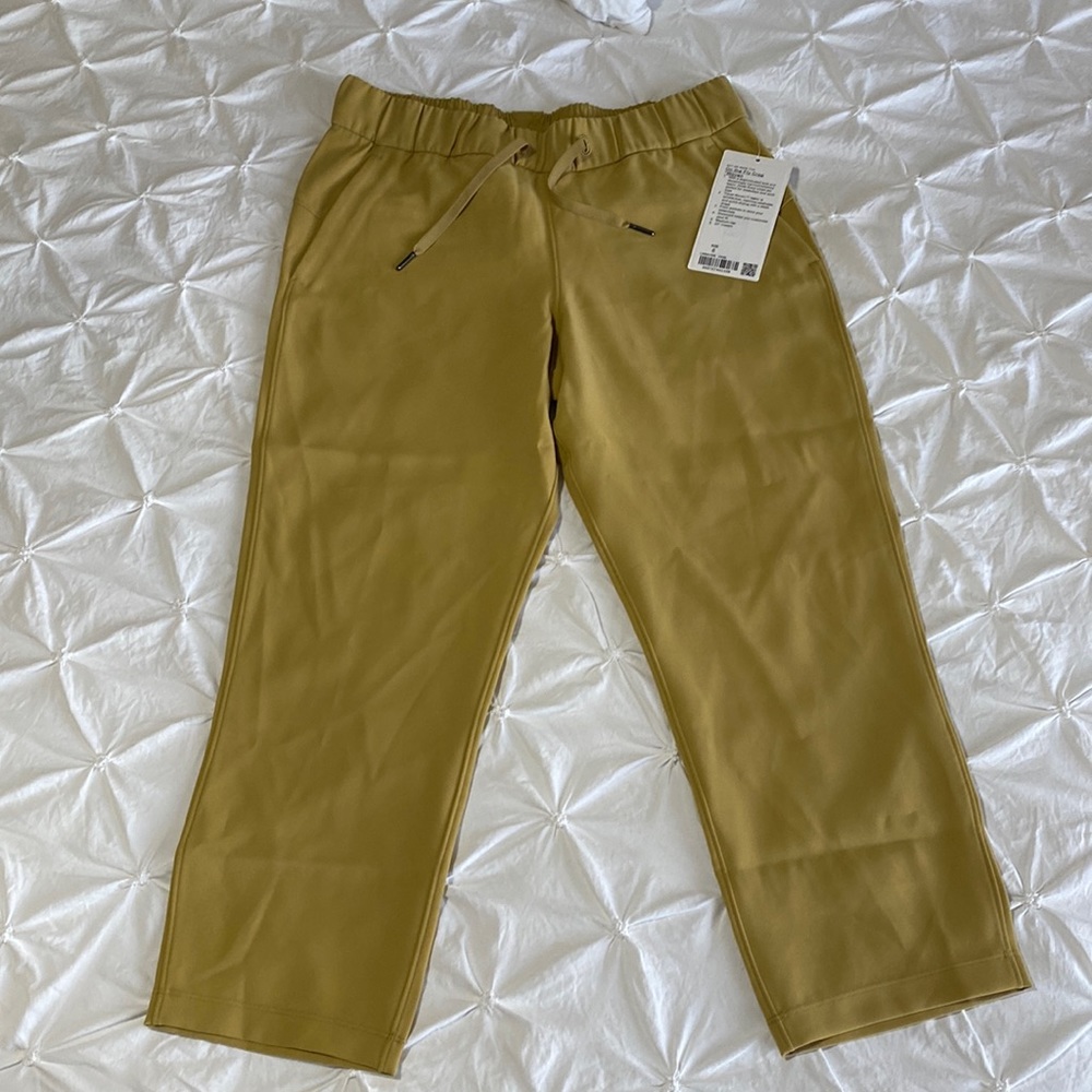 Lululemon On The Fly Crop